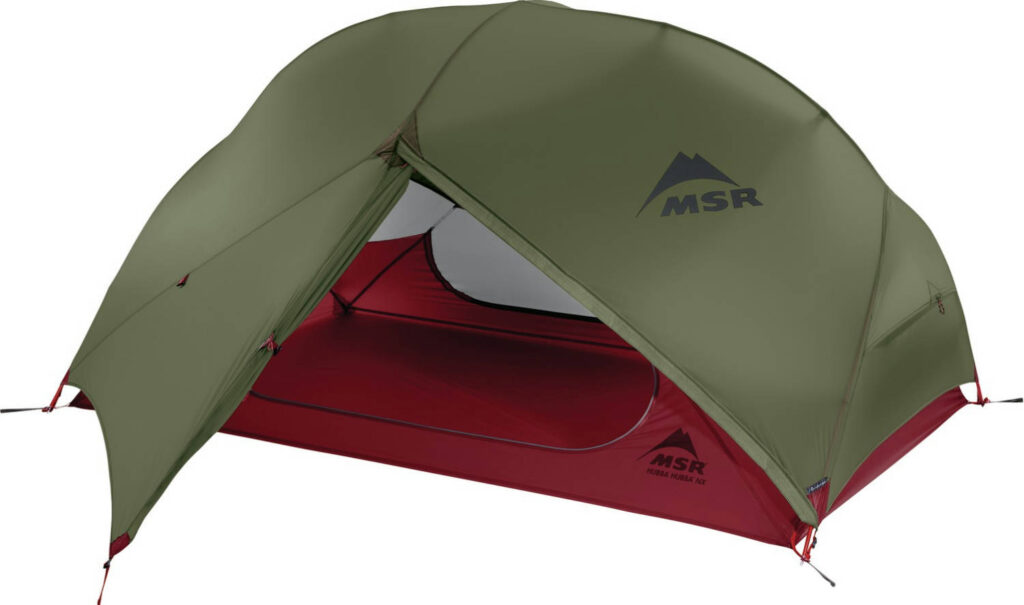 Ein grünes Kuppelzelt, das MSR Hubba Hubba NX